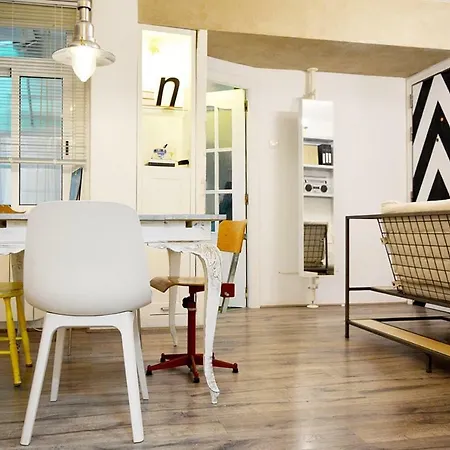 Apartment House Of Art