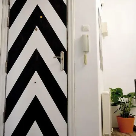 Apartment House Of Art